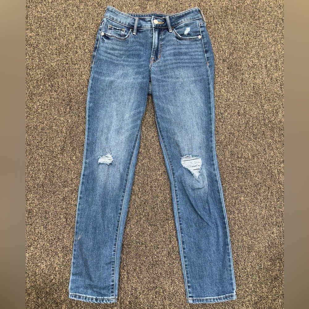 Women’s Old Navy High Rise Power Slim Straight Jeans